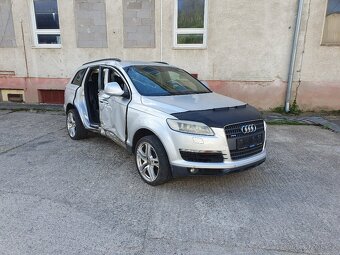Audi Q7 3.0tdi - 6