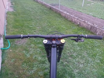 Celoodpruzene downhill kolo canyon - 6