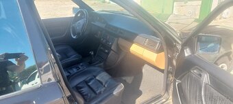 Mercedes-Benz W124 200D - 6