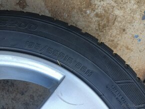 Prodám 4x alu 6,5Jx15H2 rozteč 5x100 se zim. pneu 195/55R15 - 6