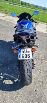 Yamaha YZF-r1 big bang - 6