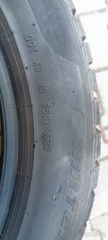 Pirelli 215/55 R17 - 6