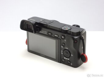 Sony Alpha a6000 - 6