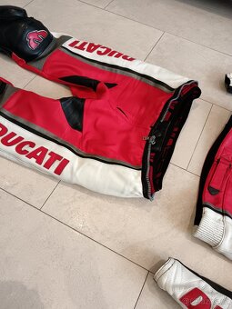 Ducati Psí Hubík-Pánská kožená moto kombinéza, dvoudílná - 6
