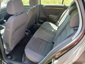 Vw golf5 1.6 fsi Nová STK - 6