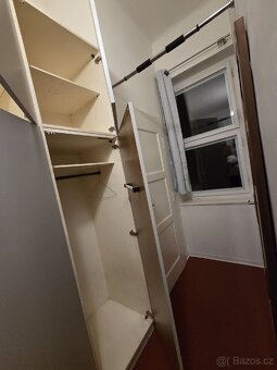 Starší velké skříně - Prodám - 6