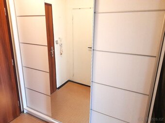 Pronájem bytu 1+kk, 29 m2, ul-. Hasičská, Balkon - 6