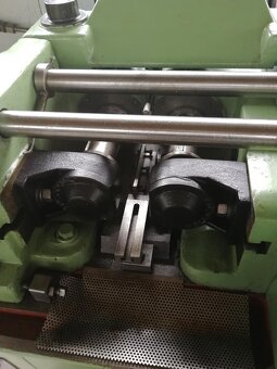 Válcovačka závitů GWR 80 - 6