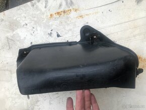 Plastový kryt na VW GOLF 3, JETTA - 6