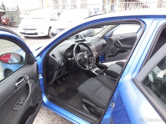 Prodám Alfa Romeo 147, 1.6,77Kw - 6