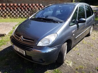 Prodám Citroën Xsara Picasso 1,6i 16V - 6