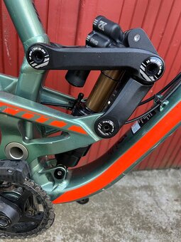 Sjezdové kolo Scott Gambler 710 2019 - 6