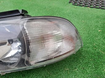 BMW e39 přední halogen světla - 6