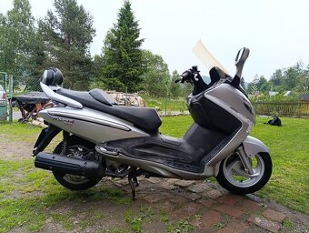 Sym 250i evo - 6