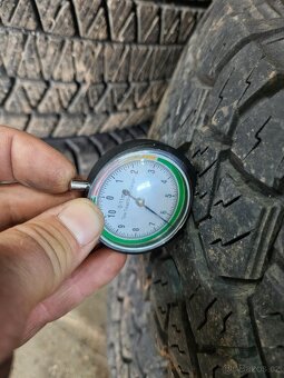 Sada disků 5x139,7mm, s pneu Hankook 205/70/15 - 6