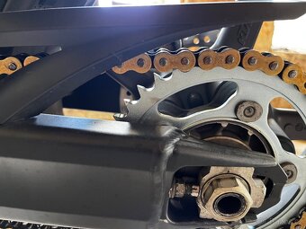 KTM SUPER DUKE 990 ,2006 najeto 38tis ,dva klice ,super stav - 6