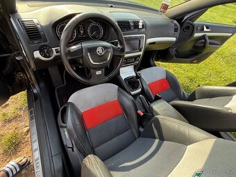 Škoda Octavia II RS 2.0 TDI 125 kW – 2010 FACELIFT – Bez úpr - 6