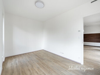 Pronájem bytu 3+kk, Domalípova, Hloubětín, 37000 Kč/měs, 90 - 6