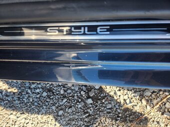 VW GOLF PLUS 2.0 TDI DSG STYLE + ZIMNÍ KOLA - 6