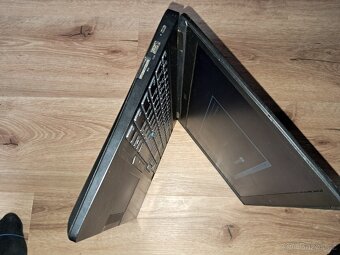 DELL Latitude 5580 - 6