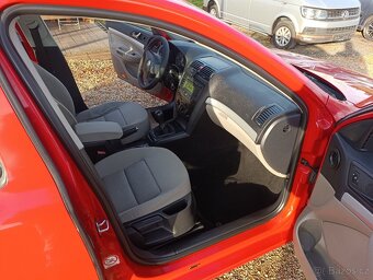 Škoda Octavia 1.9 TDi Elegance combi - 6