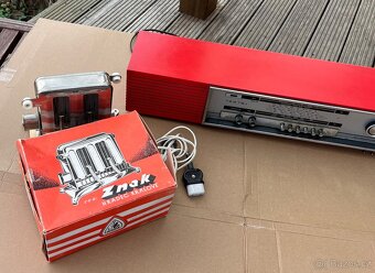 Retro set – rádio Europhon 723 TB.4 + opékač topinek ZNAK (Č - 6