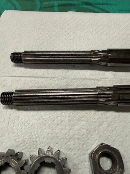 Jawa 500 OHC - díly převodovky 03 - 6