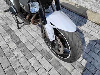 Kawasaki 650 Versys - 6