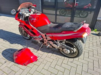 Honda VFR 750 1991 - 6