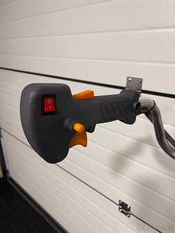 Křovinořez / strunová sekačka - 6