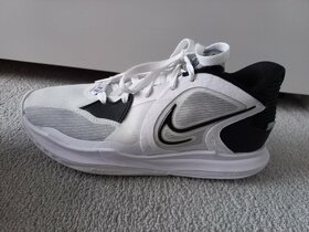 Dámská basketbalová obuv - 6