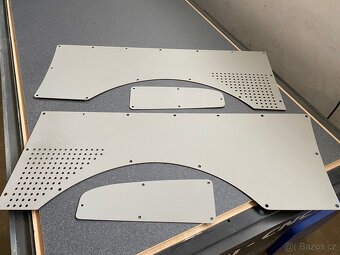 Boční panely a stropnice pro nákladní vozidlo VW T5 T6 LONG - 6