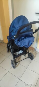Prodám kočárek ( jenom osobní předání) - 6