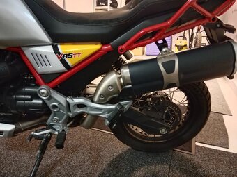 Moto Guzzi V85TT , 7.170km ,stav nové moto - 6