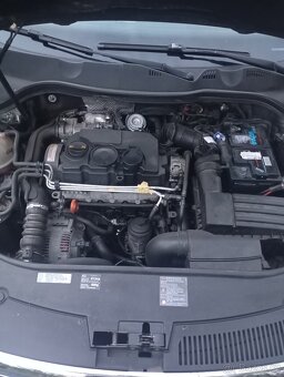 Volkswagen Passat B6 nafta 103 kW - 6