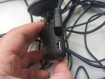 Autokamera Mio MiVue C380 Dual + 64GB karta - 6