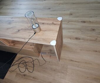 TV stolek HUGO - dub wotan/bílá lesklá, šířka 200 cm - 6
