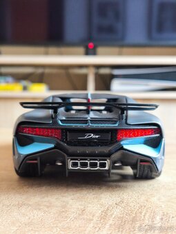 Bugatti Divo - 6