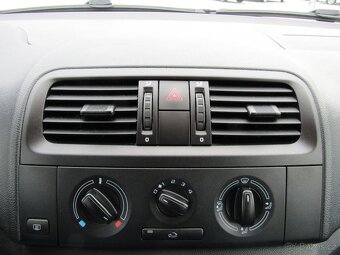 Škoda Fabia II 1.2i , 44 kW benzín, 2013 - 6