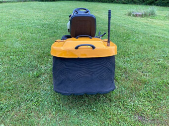 Zahradní traktor Cub Cadet - 6
