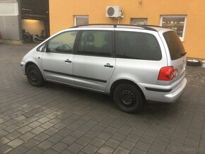 VW Sharan RV 2001 2.0MPI 85kw. ATM,FUZ,LA7W. - 6