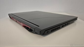 Acer NITRO AN517 Ryzen 7 RTX 3070 8GB 17,3" 1 TB SSD - 6