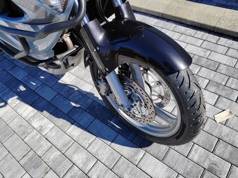 Honda xl 1000 Varadero - 6