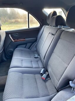 Kia Sorento 2,4i 4x4 r.v. 2003 - 6