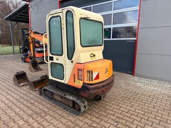 Hanix H15  minibagr 1,5T + 3x lžíce - 6