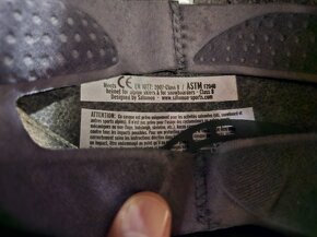 Prodám lyžařskou helmu - 6