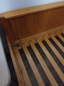 Dřevěná, dětská postel z masivu - 6