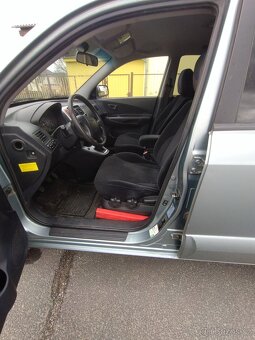 Hyundai Tucson 4x4 - 6