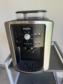 Plnoautomatický kávovar DeLonghi Magnifica - 6