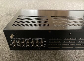 Audio zesilovač FISHER CA 520 - 6